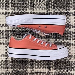 Converse Chuck Taylor All Star Lift OX Peach/White